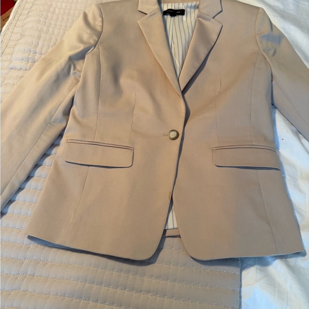 Ann Taylor Light Tan Blazer
